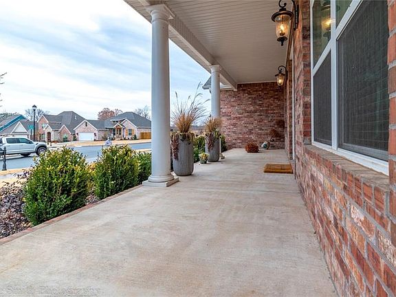 3rd image of 4854 W Indigo Dr
