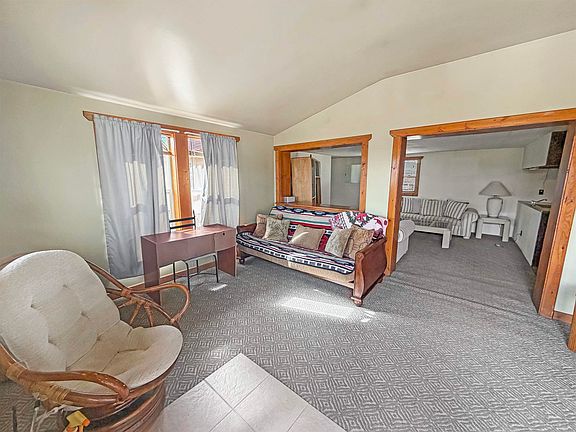 4th image of 38 Agua Rd