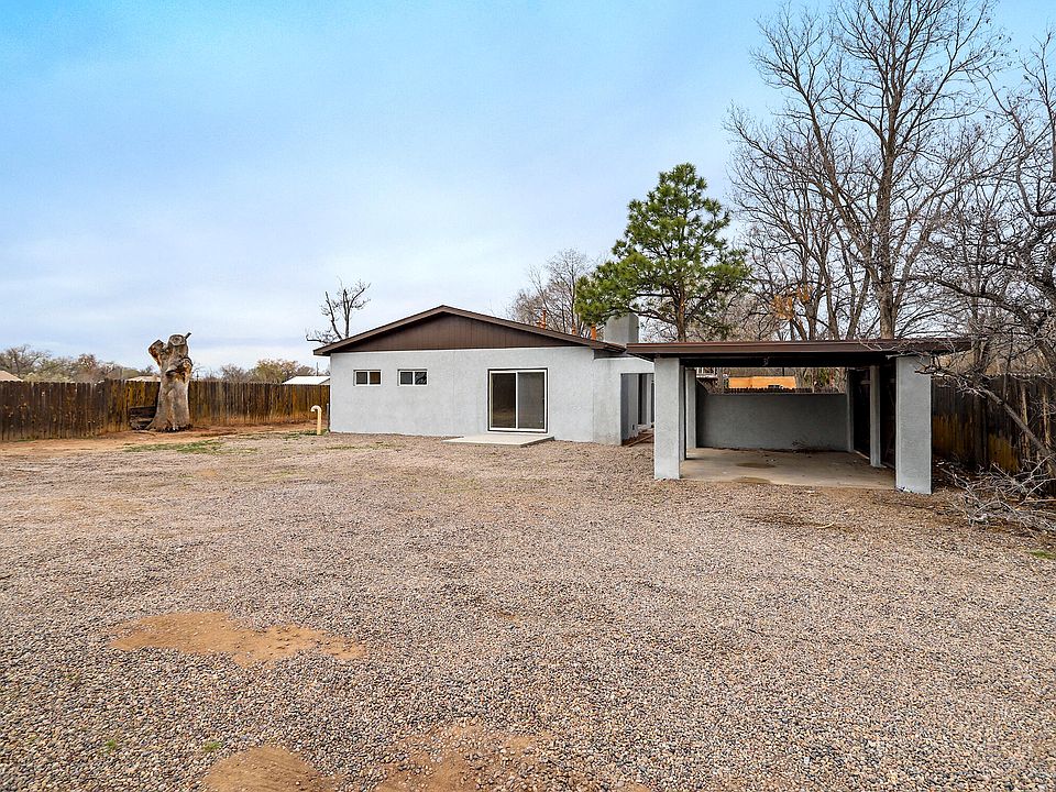 1st image of 1008 Paz Del Valle Ct NW