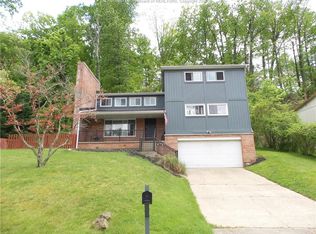 2107 Stratford Rd, South Charleston, WV 25303