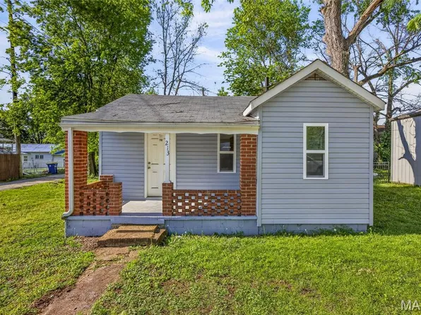 213 Amvets Dr, De Soto, MO 63020