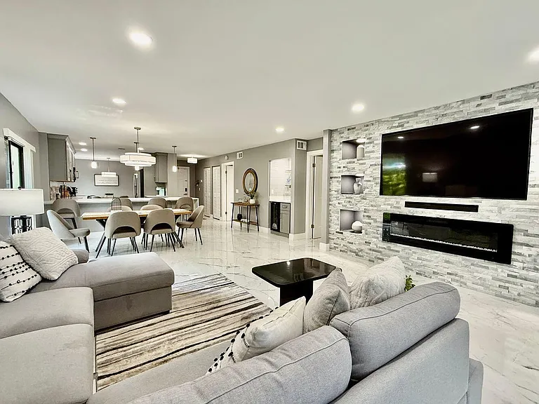 20 Westgate Ln #20G — Photo 4