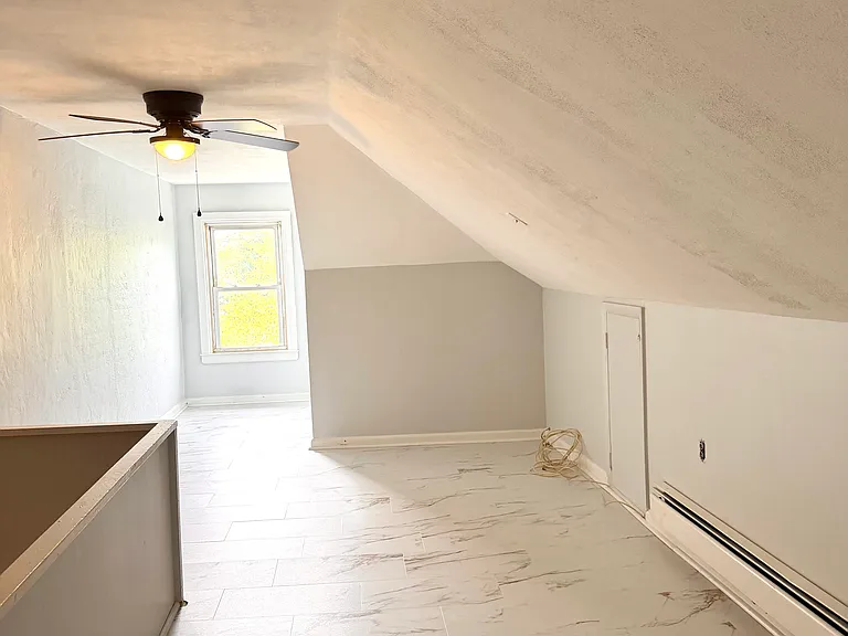33 Delaware Ave #2 — Photo 18