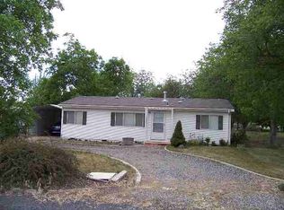 425B E 19th, Kennewick, WA 99338