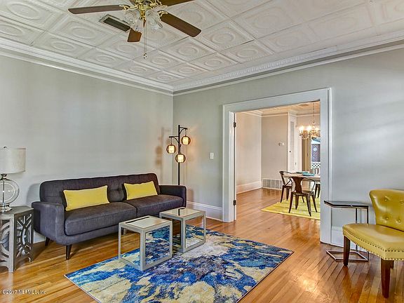 5th image of 3674 Herschel St