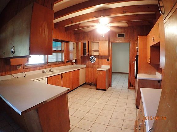 5th image of 213 Buck Dr NE