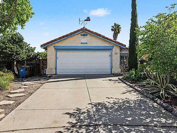 2nd image of 2701 Coffee Tree Way