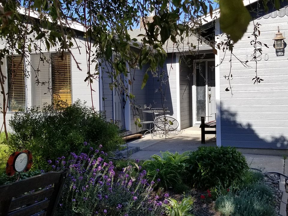 1st image of 1250 NE Tyler St