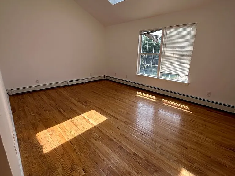 302 Atkins Ave — Photo 14