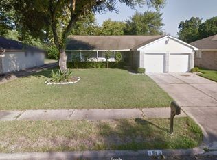 9519 Huntington Wick Dr, Houston, TX 77099