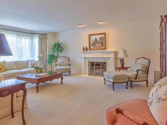 5th image of 107 Rockridge Ct