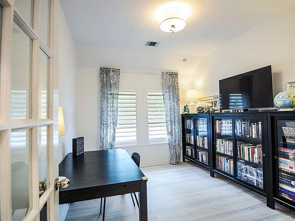 4th image of 12001 Forest Sage Ln