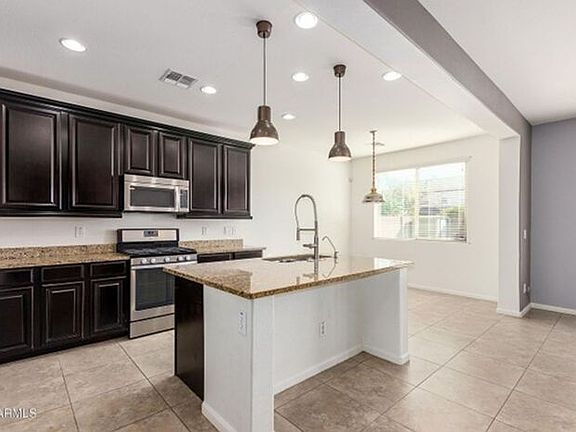 4th image of 15169 W Corrine Dr
