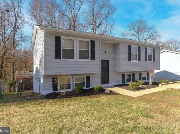 1016 Hill Rd, Landover, MD 20785