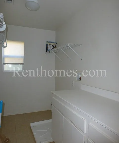 3216 Canyon View Dr — Photo 13