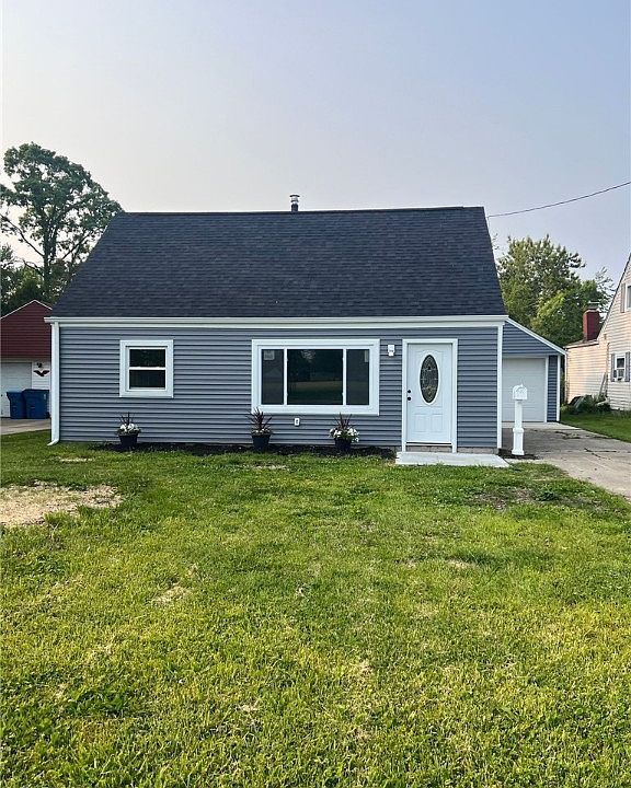 1st image of 3131 G St