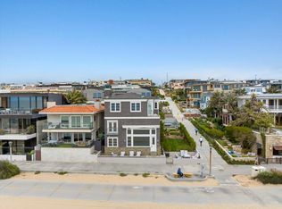 300 The Strand, Manhattan Beach, CA 90266