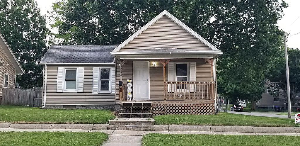 1314 W Chestnut St photo 1
