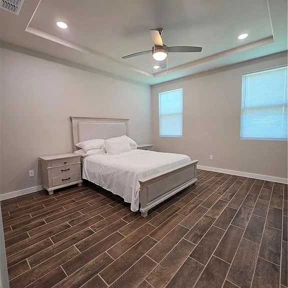 613 W Haveland St — Photo 10