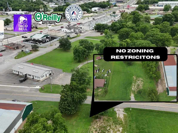 206 W 4th St, Tahlequah, OK 74464