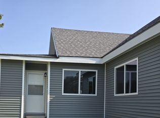802 Maple St, Overbrook, KS 66524