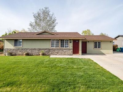 3259 SW Pumice Pl, Redmond, OR, 97756