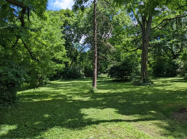 138 S Main St, Mechanicsburg, OH 43044