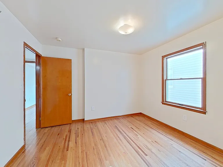 55 Ferguson St #2 — Photo 16