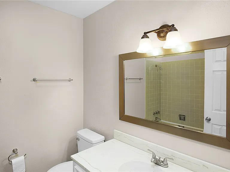 1003 Holik Dr — Photo 12