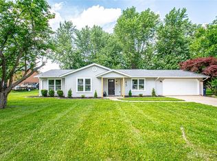 45 Long Dr, Eaton, OH 45320