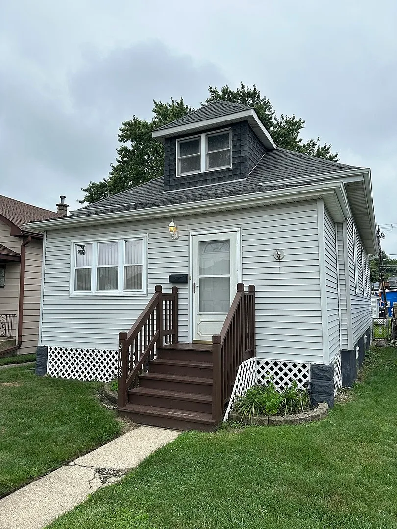 4108 Maple Ave photo 1