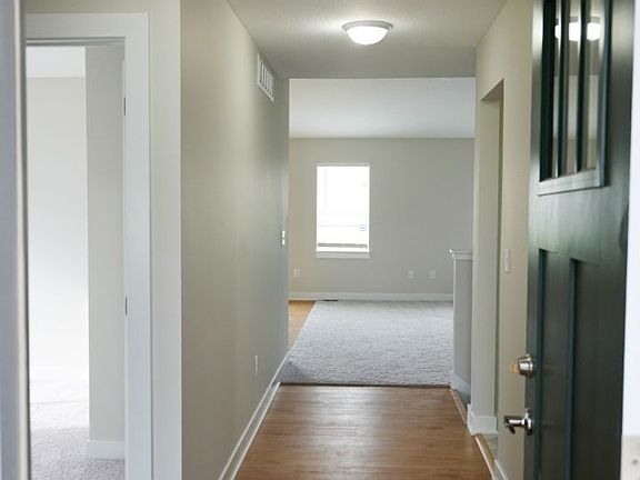 4th image of 10960 Brookdale Dr