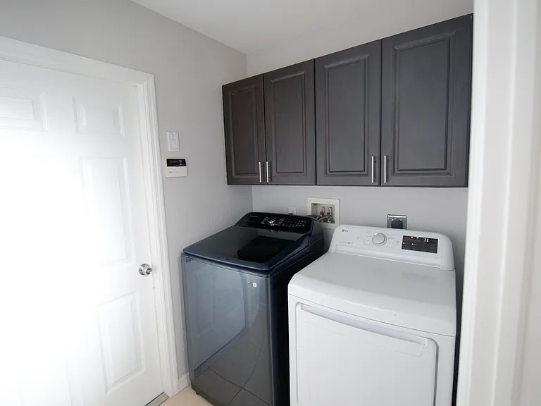 123 14th St SE — Photo 39