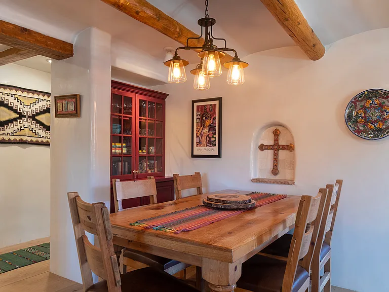 1713 Paseo De Peralta — Photo 6