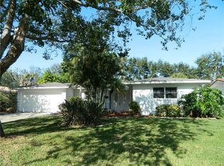 1765 Georgia Ave NE, Saint Petersburg, FL 33703