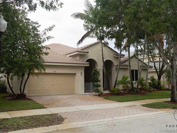 2nd image of 1266 Peregrine Way