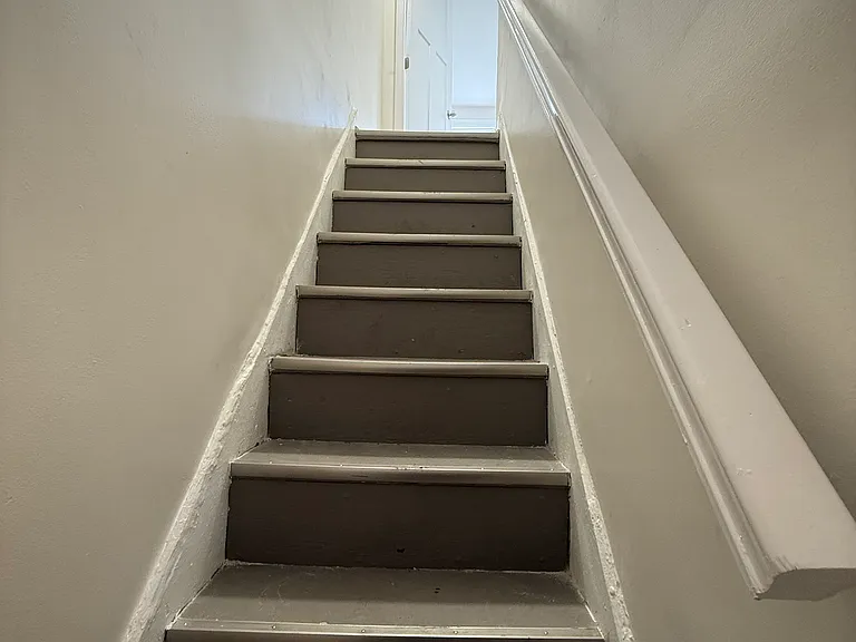 108 W Green St #110 — Photo 13