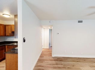 Aurora 22, Phoenix, AZ 85015