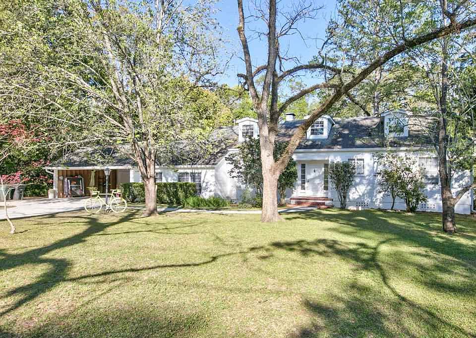 1st image of 1117 Brookwood Dr