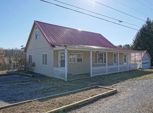 3653 Peppers Ferry Rd, Radford, VA 24141