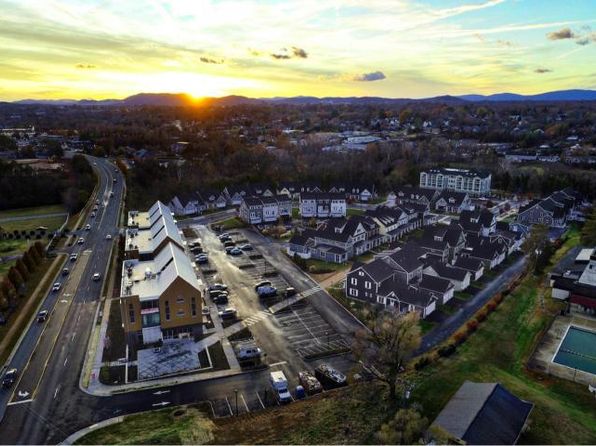The Apartments at Riverside and Trailside Townhomes | 620 Riverside Shops Way, Charlottesville, VA