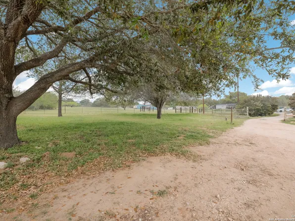 10 Camryn Cir LOT 34, Poteet, TX 78065