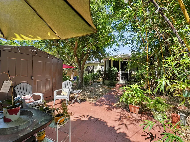 3032 Stanford Rd — Photo 29