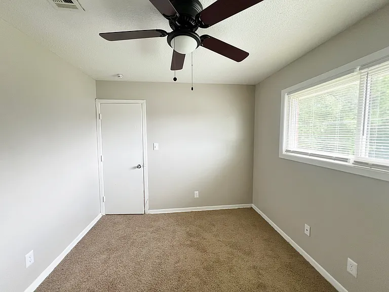 Woodview Townhomes — Photo 22