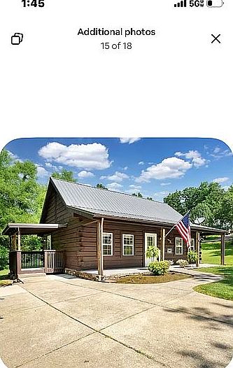 1st image of 223 Oak Tree Dr
