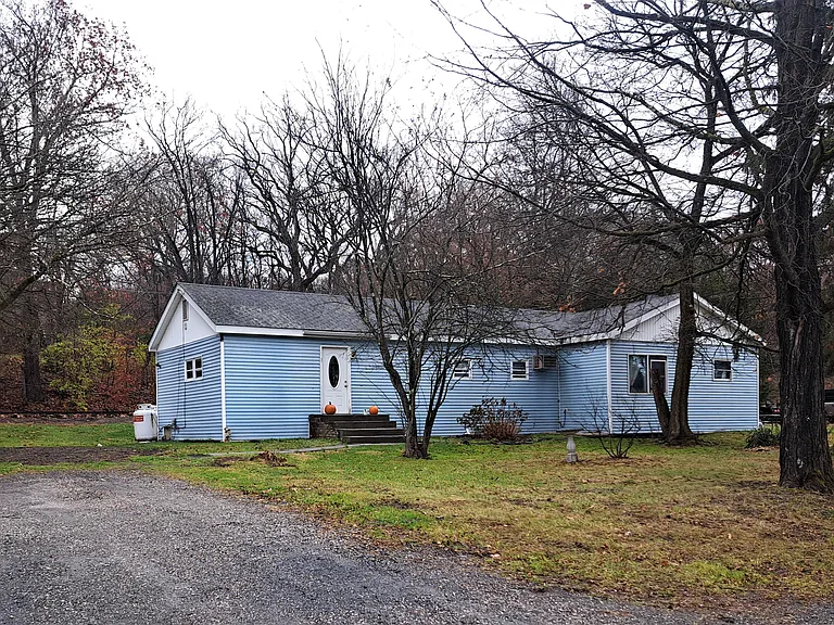 1 Ricki Ln — Photo 1