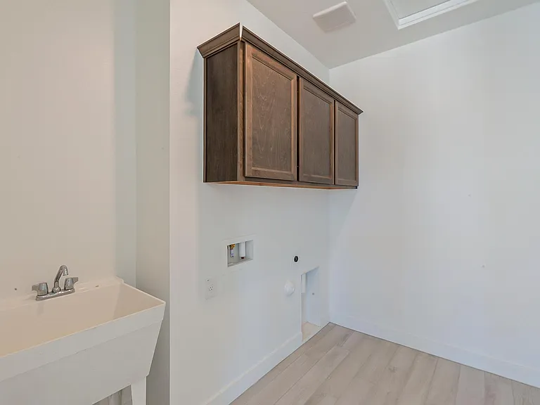 11677 W Marguerite Ave — Photo 29