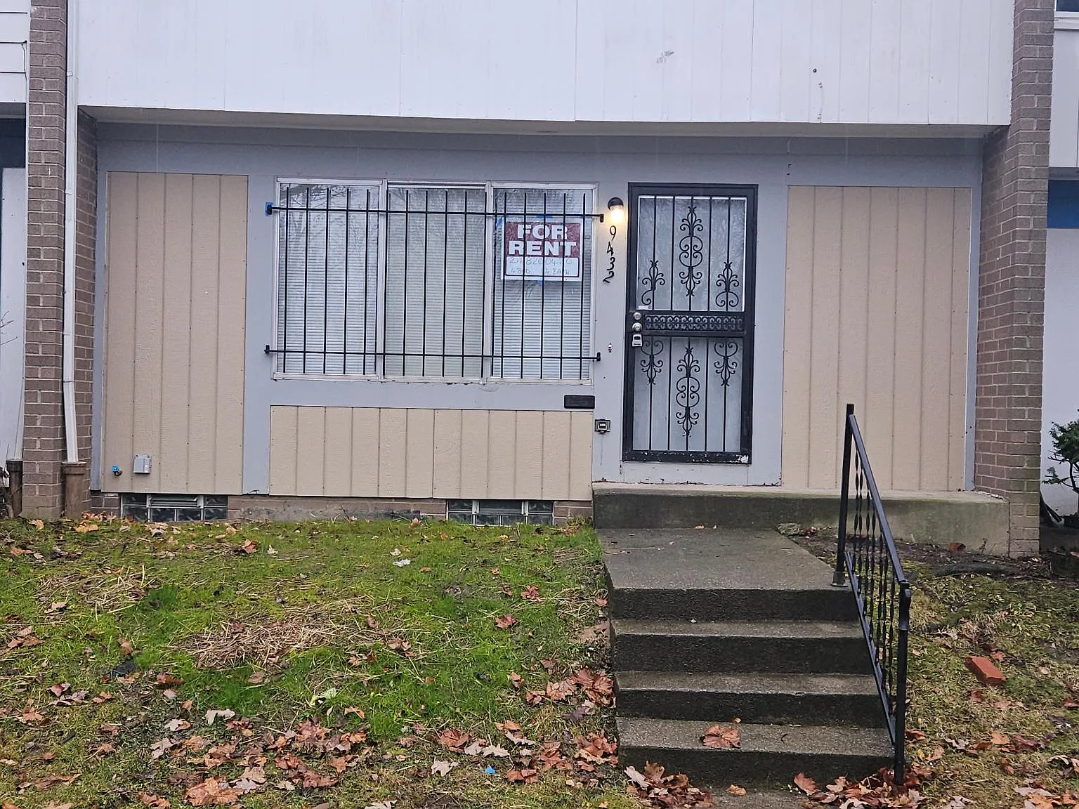 4 bed, 1.5 bath, 2128 sqft, $1,400 — Photo 2