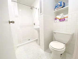 Rented by Manhattan Spaces