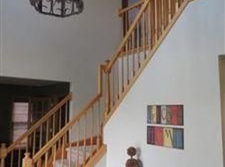 1542 Admiral Ct, Porter, IN 46304